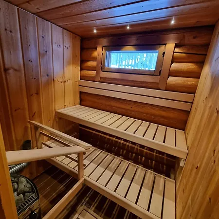 Log Yllaes Valokki - Sauna, Fireplace, Yllaes View *