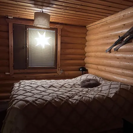 Log Yllaes Valokki - Sauna, Fireplace, Yllaes View *